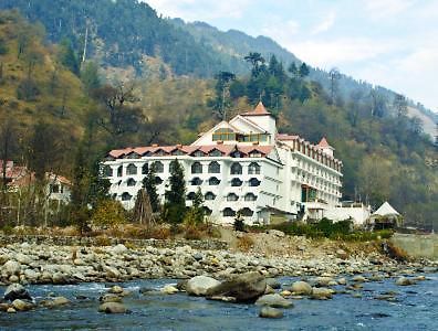Mastiff Grand Manali Resort Exteriör bild